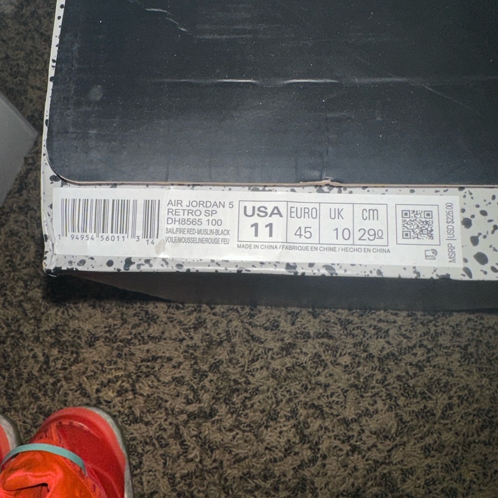 Off White x Air Jordan 5 Retro - Size 11 - Picture 3 of 16